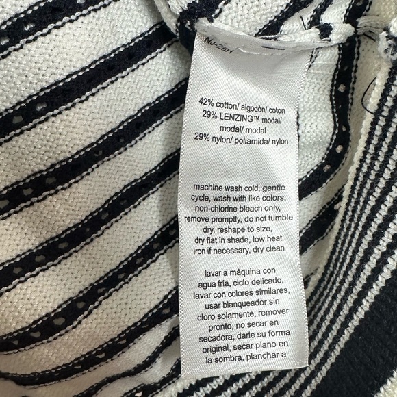 Nautica Women's Long Sleeve Striped Johnny Collar Pointelle Stitch. Size Large - Picture 10 of 10